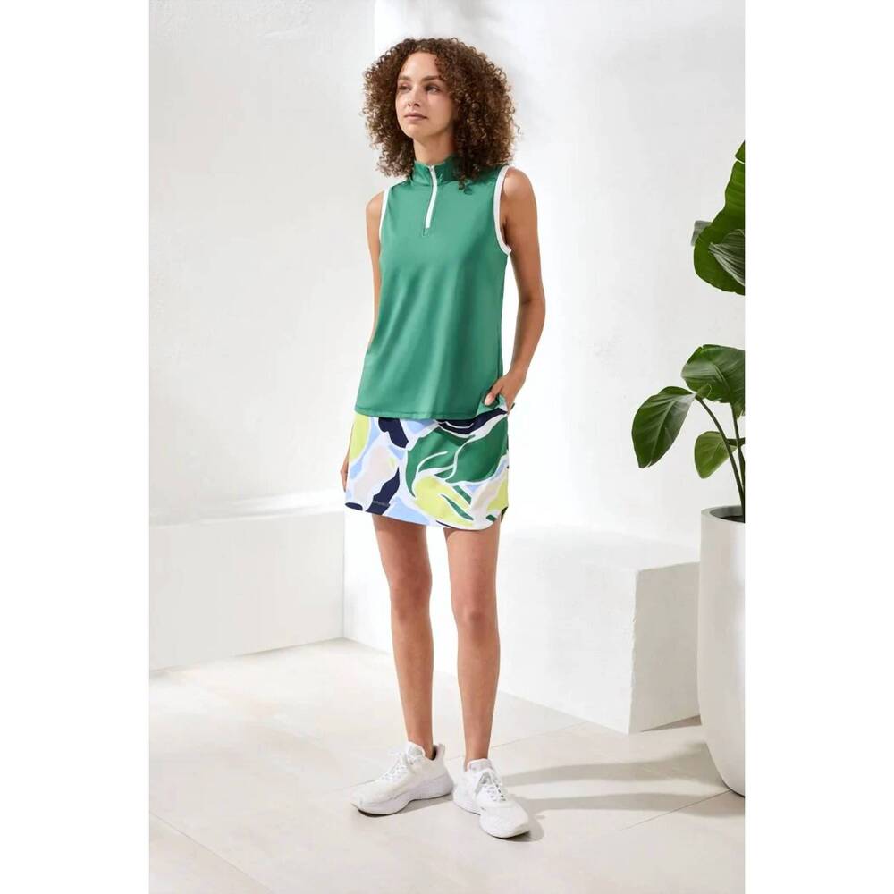 NEW TRIBAL sleeveless zip mock neck top in green